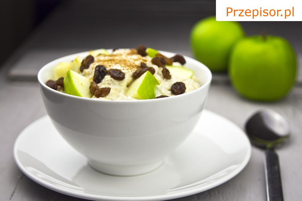 Kasa quinoa z tartymi jabłkami - dla najmłodszych