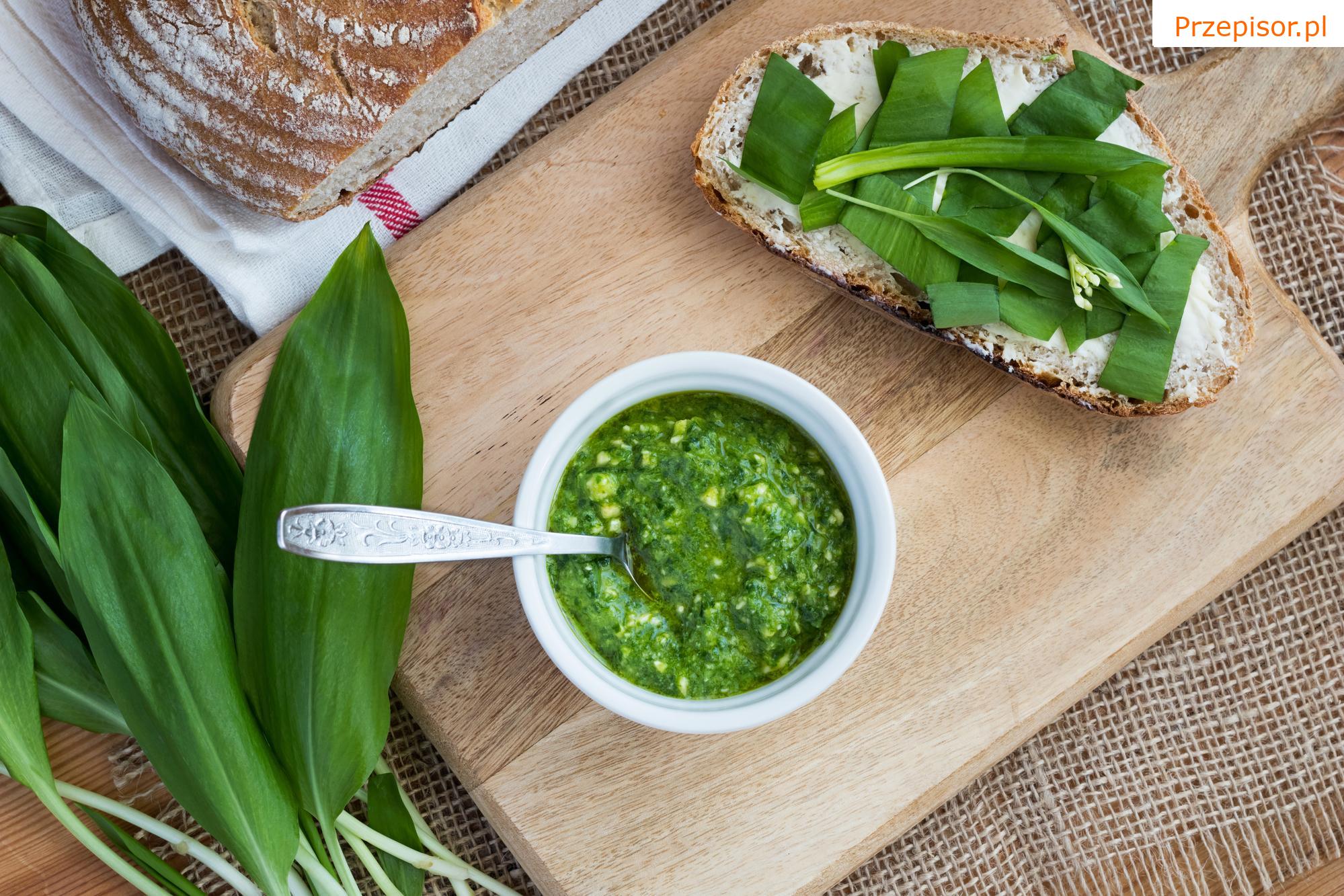 Pesto z czosnku niedźwiedziego