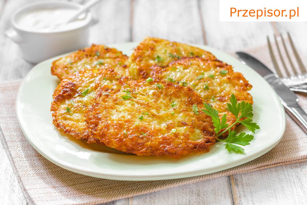 Placka ziemniaczana nadziewana mięsem kurczaka