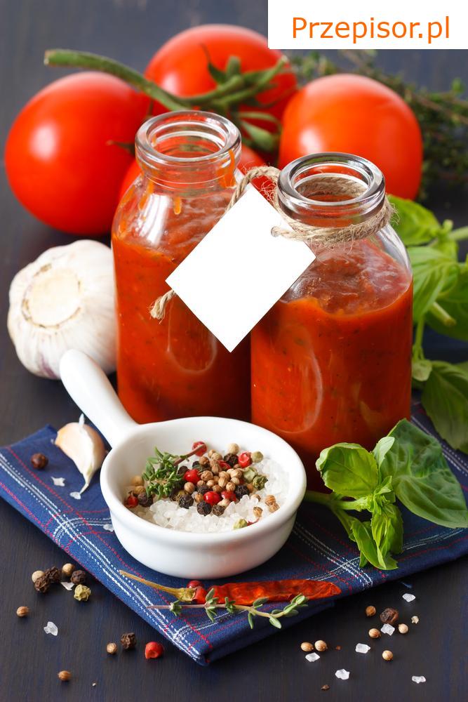 Sos pomidorowy z bazylią (Sugo di pomodoro al basilico)