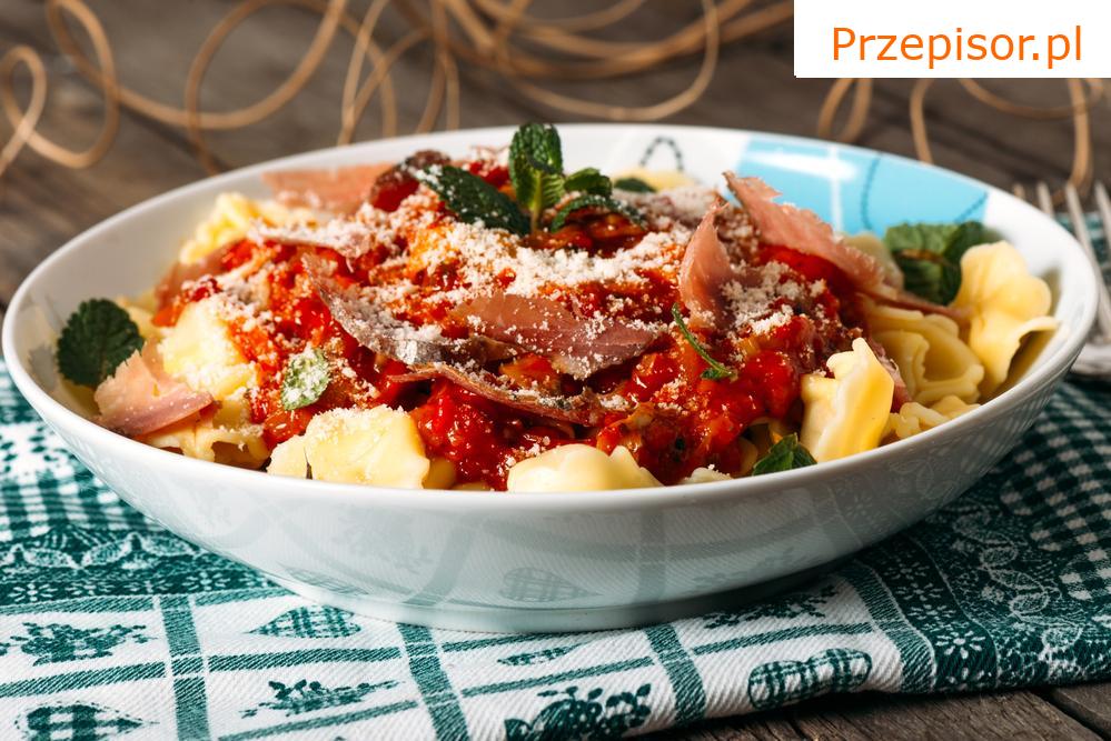 Tortellini z sosem serowym