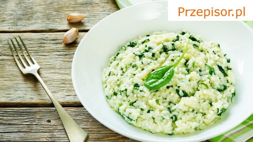 Włoskie risotto z zielonymi szparagami