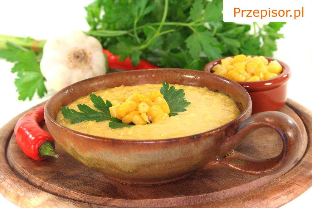 Zupa cukiniowa z kukurydzą