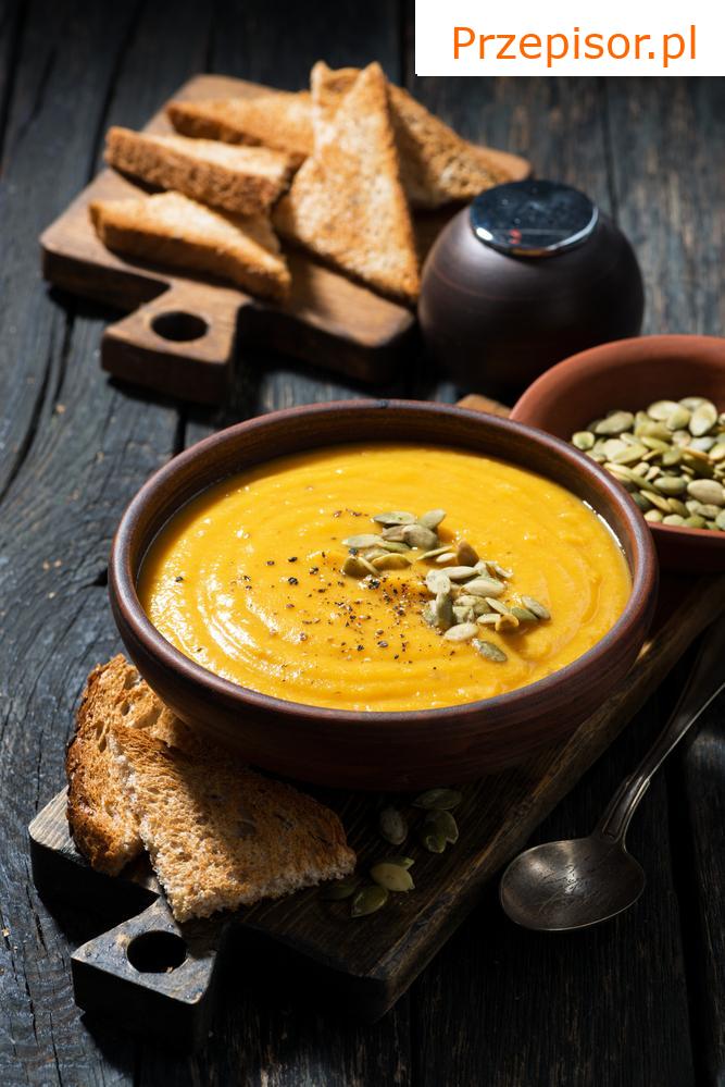Zupa dyniowa z jabłkami i tostami serowo-tymianowymi